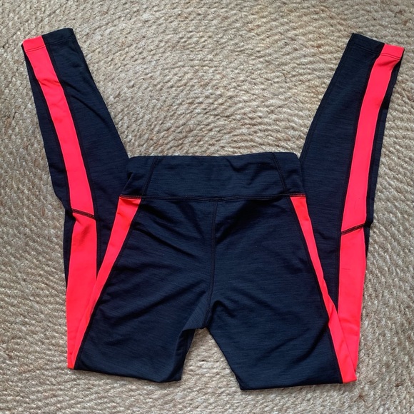 Under Armour Leggings - Picture 4 of 5